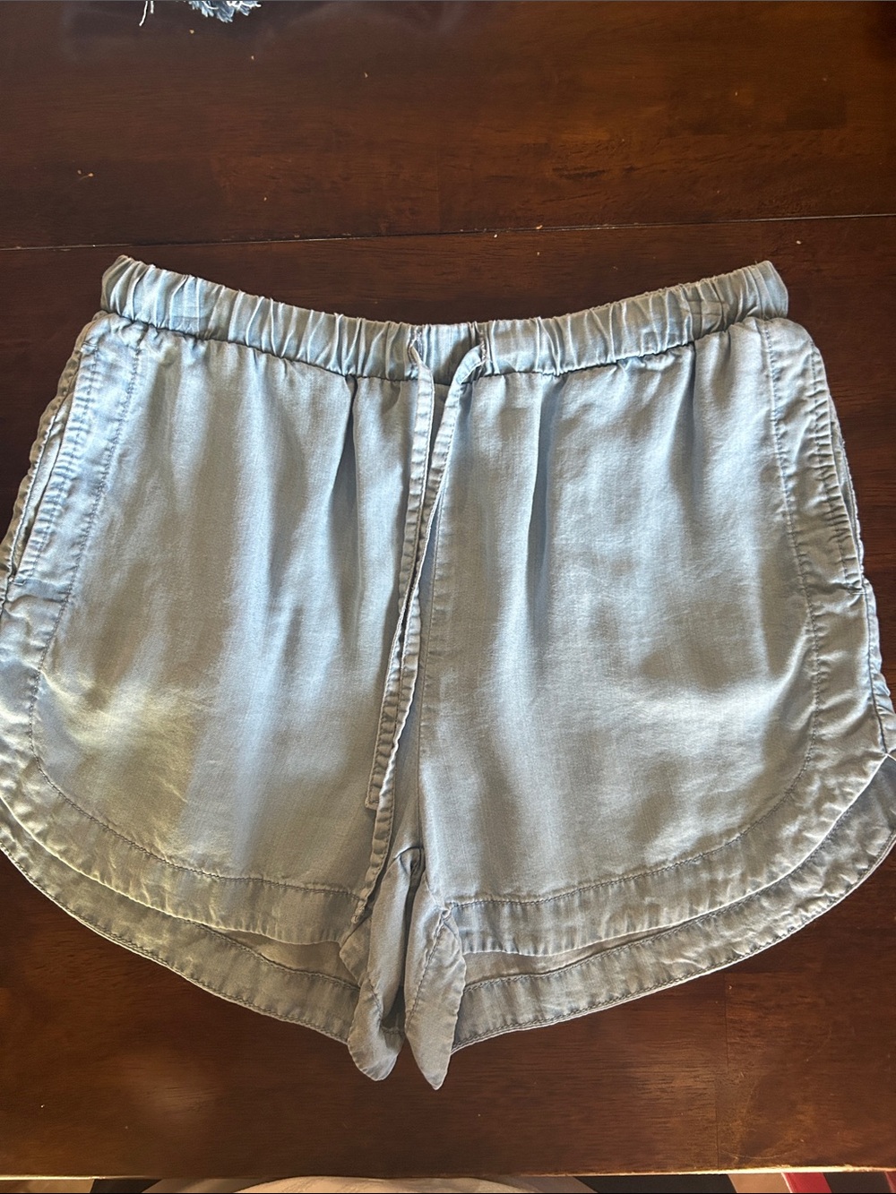 Women’s Light Blue Elastic-Waist Athletic Shorts